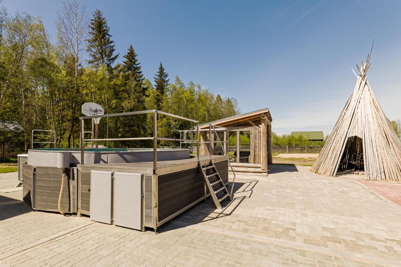 Kajamaa Holiday Home Saku Kültér fotó